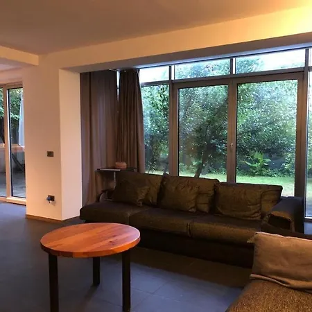 Apartment Vracar 150 M2 Five Bed For 8